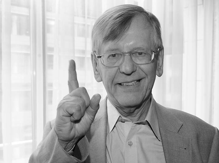 Herbert Feuerstein ist tot. Er starb am 6. Oktober mit 83 Jahren in Erftstadt bei Köln.