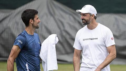 Wurden beide positiv auf das Coronavirus getestet: Novak Djokovic (l) und Goran Ivanisevic.
