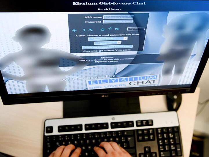 Ein Screenshot einer Login-Seite der Kinderpornografie-Plattform "Elysium".
