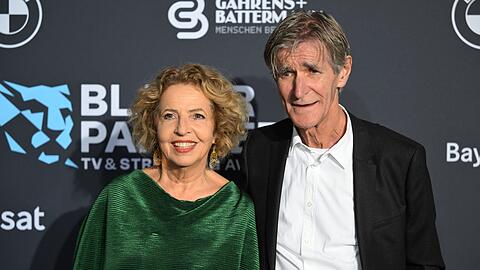 Michaela May (l) ist mit dem Regisseur Bernd Schadewald (r) verheiratet. (Archivbild)