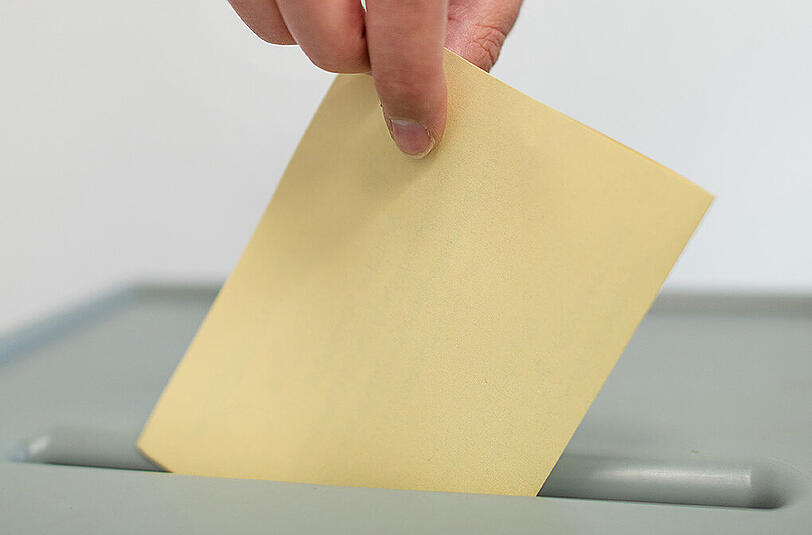 Viele Europäer vor allem im Süden des Kontinents glauben immer weniger an das demokratische System und die liberale Wirtschaftsordnung.