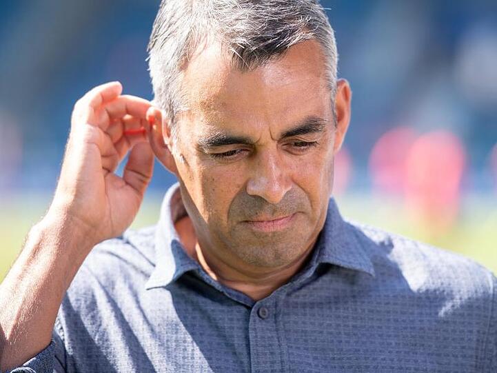 Leitete weiter das Training vom VfL Bochum: Coach Robin Dutt.