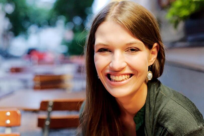 Am Hauptbahnhof im Einsatz:
Marina Lessig (27).