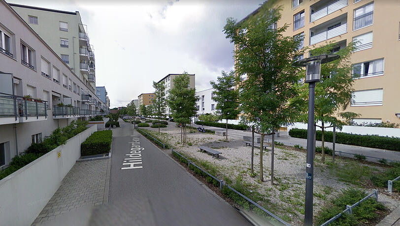 Die Polizei sucht wegen der politischen und antisemitischen Schmierereien am Spielplatz am Hildegard-von-Bingen-Anger Zeugen. (Symbolbild) Die Polizei sucht wegen der politischen und antisemitischen Schmierereien am Spielplatz am Hildegard-von-Bingen-Anger Zeugen. (Symbolbild)