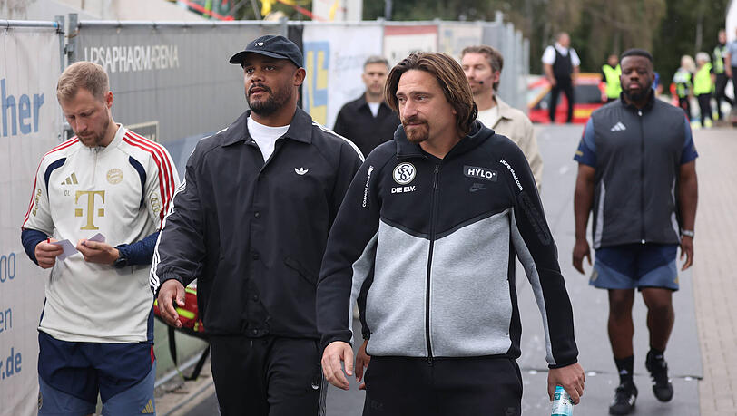 Ging am Ende als Sieger vom Platz: Bayern-Trainer Vincent Kompany (links), hier mit Elversberg-Coach Vincent Wagner. Ging am Ende als Sieger vom Platz: Bayern-Trainer Vincent Kompany (links), hier mit Elversberg-Coach Vincent Wagner.