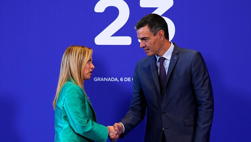 Spaniens linke Regierung von Ministerpr&auml;sident Pedro S&aacute;nchez hat nun ihrerseits Grenzkontrollen zu Italien angeordnet. Italien hatte zuvor ein Ultimatum Spaniens zur&uuml;ckgewiesen, die wegen der Ceuta-Krise angeordneten Grenzkontrollen zu beenden. (Archivbild)