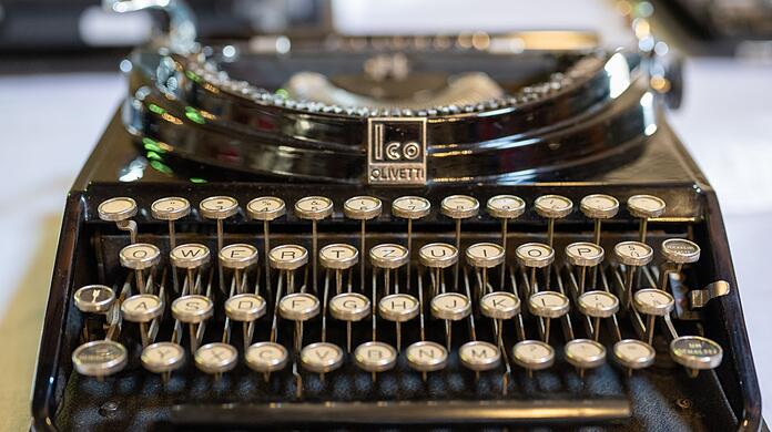 Die  Schreibmaschinen-Fans haben auch Kunden im Ausland