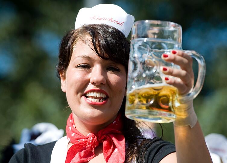 Tradition und jedes Jahr ein buntes Treiben: Der Einzug der Wirte auf die Theresienwiese. Die schönsten Bilder