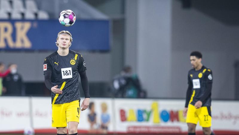 Erling Haaland (l) und der BVB unterlagen in Freiburg.