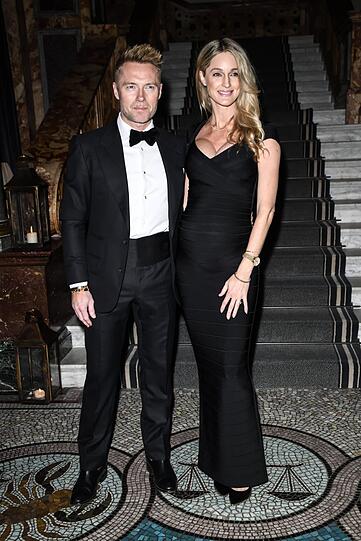 Ronan Keating und seine Frau Storm sind zum zweiten Mal Eltern geworden. Das Mädchen heißt Coco. Der Sänger darf sich über sein fünftes Kind freuen.