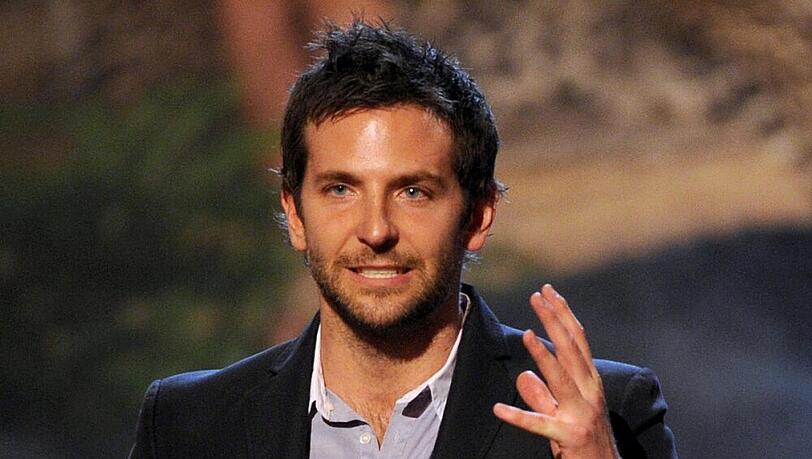Bradley Cooper ist auf dem Teppich geblieben Bradley Cooper ist auf dem Teppich geblieben
