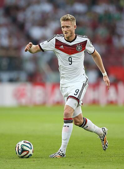 André Schürrle (23/33 Länderspiele): Der Flügelspieler des FC Chelsea könnte der Top-Jokker von Löw werden. Als Alternative für Podolski, Klose/Götze oder gar Müller. Von daher: Es-müllert-Chance:  35%