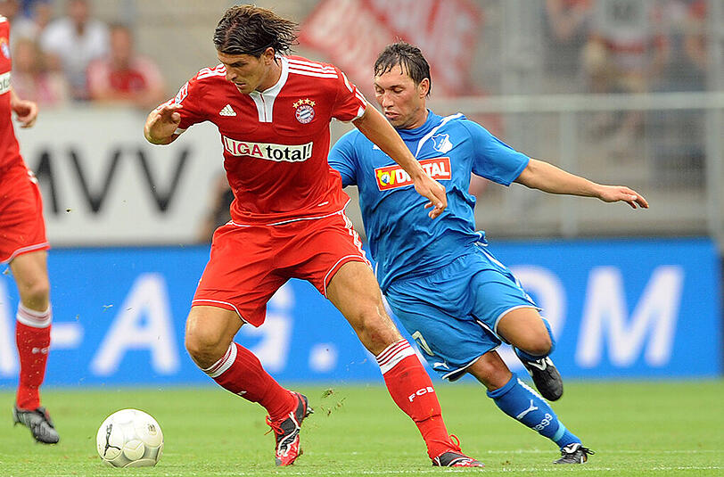 Saison 2009/10: Mario Gomez und seine Bayern kommen gegen Hoffenheim nicht über ein 1:1-Unentschieden hinaus.