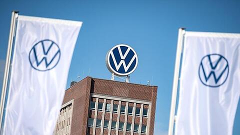 Das VW-Verwaltungshochhaus auf dem Konzerngelände in Wolfsburg.