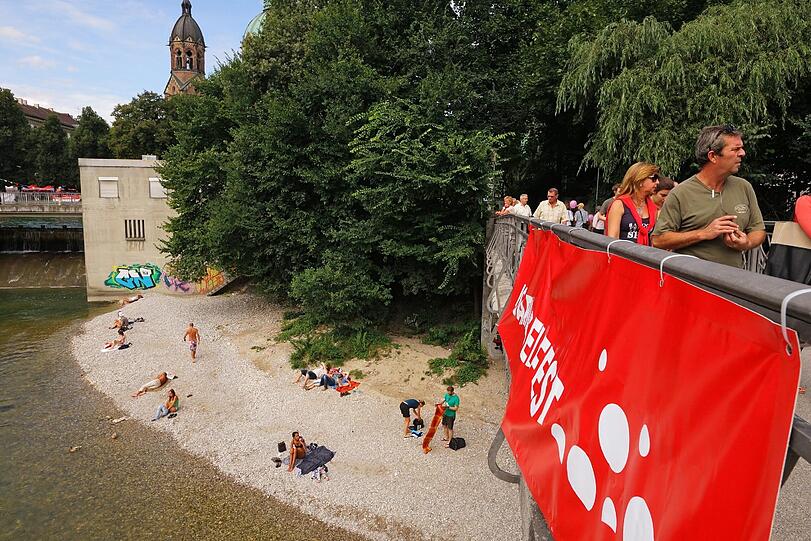 Spaß an der Isar: das Party-Wochenende auf und zwischen den Brücken.