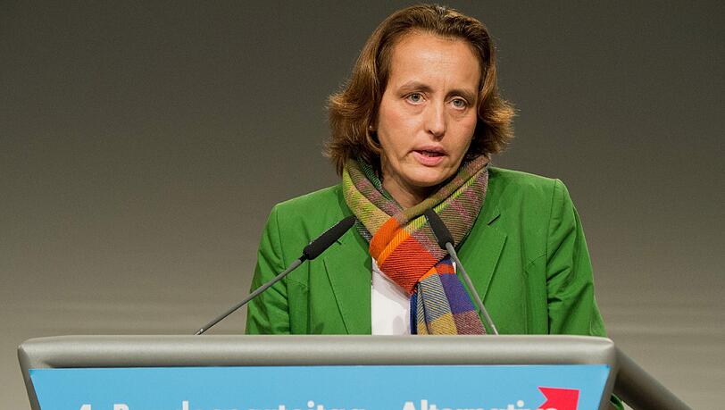AfD-Vizevorsitzende Beatrix von Storch hat den Islam am Wochenende zur Ideologie erklärt, die nicht mit dem Grundgesetz vereinbar sei. AfD-Vizevorsitzende Beatrix von Storch hat den Islam am Wochenende zur Ideologie erklärt, die nicht mit dem Grundgesetz vereinbar sei.