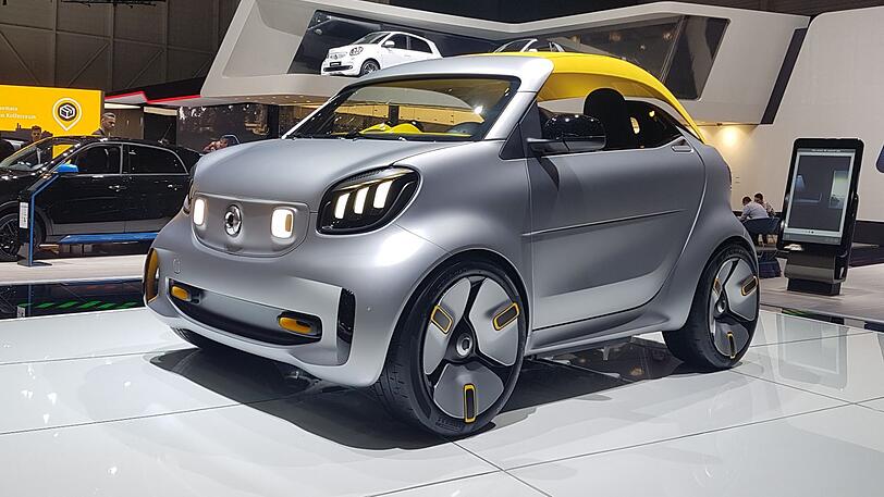 Smart präsentiert das - natürlich - rein elektrische Concept-Car "forease". Das perfekte Fahrzeug für urbane Mobilität mit hohem Spaßfaktor.