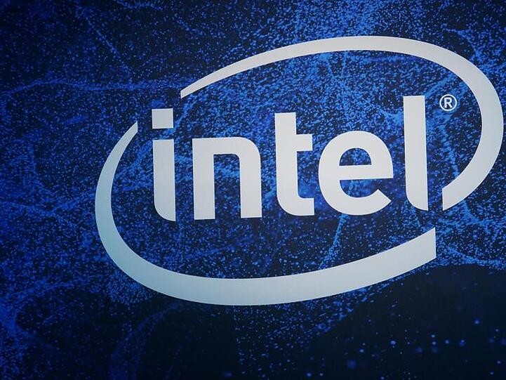 Im PC-Geschäft unterschätzte Intel nach eigenen Angaben den Nachfrageschub vor dem Auslaufen der Unterstützung des noch oft eingesetzten Betriebssystems Windows 7.