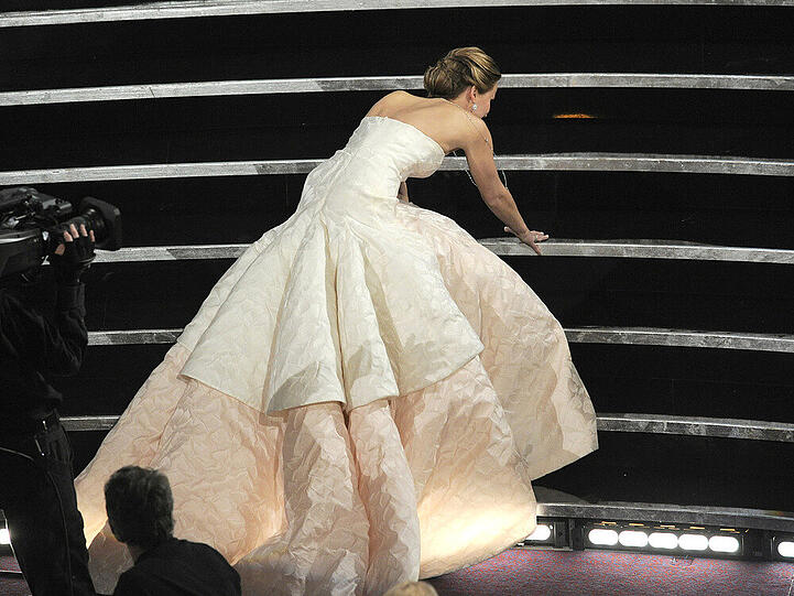 Jennifer Lawcrene haute ihr Oscar-Gewinn 2013 buchstäblich von den Socken...