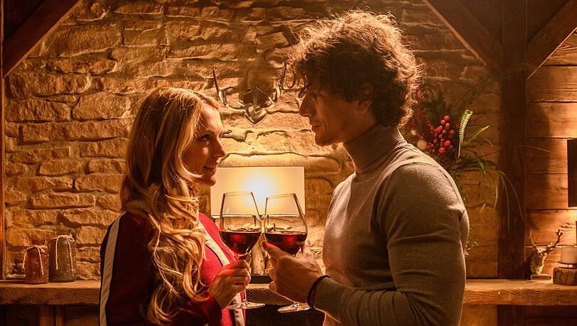 "Sturm der Liebe": Rosalie trifft sich mit Raphael.