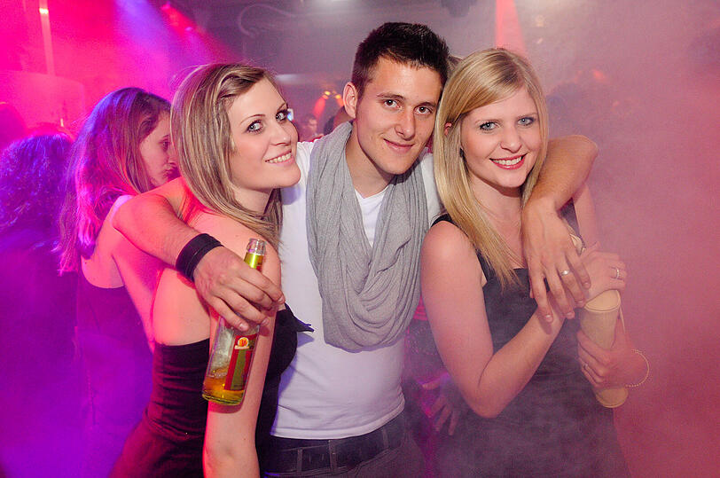 Party-Pics der Woche: Nacht der Helden feat. Laserkraft 3D im Mach 1