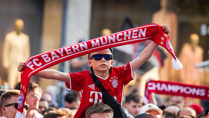 Bayern-Fans aus allen Ecken und Enden der Welt sorgen für einen hohen volkswirtschaftlichen Nutzen für München und Bayern.