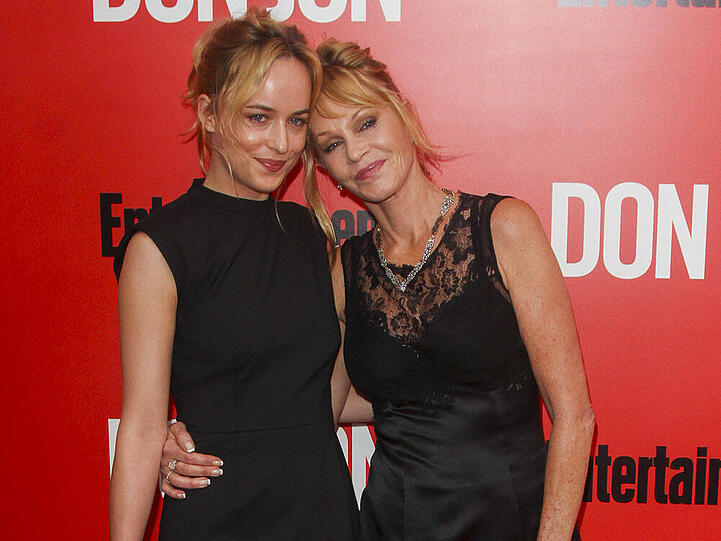 Melanie Griffith (r.) und Tochter Dakota Johnson auf der Premiere von "Don Jon" in New York