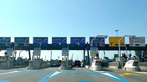 In Italien soll es bei Versp&auml;tungen wegen Autobahn-Baustellen jetzt Geld zur&uuml;ckgeben. (Archivbild)
