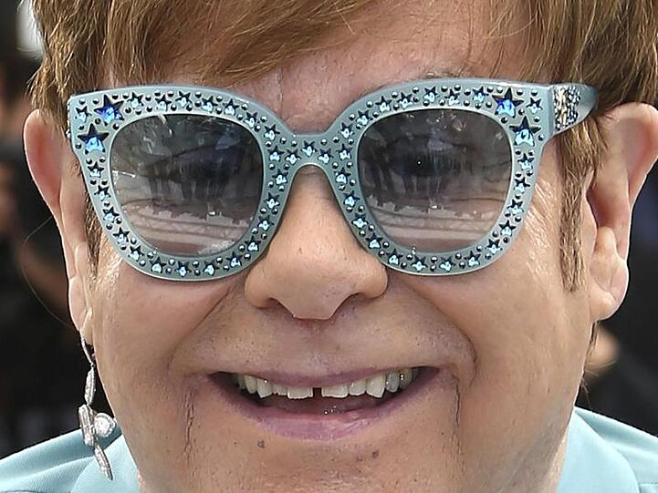 Elton John sorgt sich um die kleinen Plattenläden.