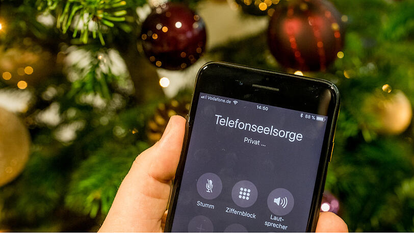 Besonders an den Weihnachtsfeiertagen kontaktieren viele Menschen die Seelsorgestelle. (Symbolbild)