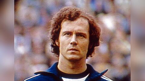Franz Beckenbauer ist zweifellos der größte Fußball-Star, den Deutschland bislang hervorbringen konnte.