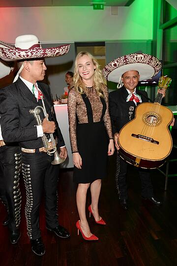 Diane Kruger stellte in München ihre Serie &bdquo;The Bridge &ndash; America&ldquo; vor. Die Bilder von der furiosen Party.
