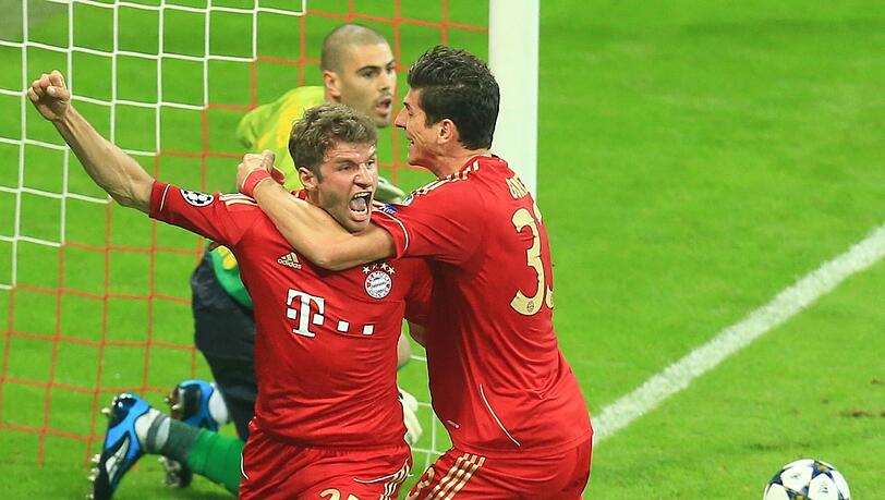 Mit Thomas Müller (l.) gewann Mario Gomez 2013 die Champions League. Mit Thomas Müller (l.) gewann Mario Gomez 2013 die Champions League.