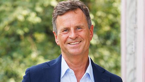 Wichtige Entscheidungen zur Rente k&ouml;nnen nicht mehr vertagt werden, findet Manfred G&ouml;&szlig;l (59). Der studierte &Ouml;konom ist seit dem 1. Januar 2019 Hauptgesch&auml;ftsf&uuml;hrer der IHK f&uuml;r M&uuml;nchen und Oberbayern.