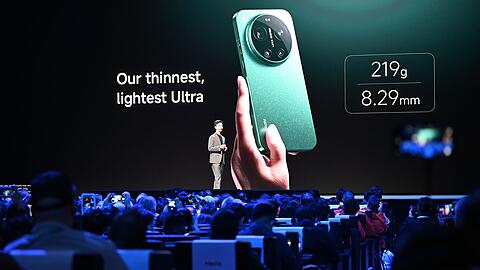 Das neue Xiaomi-Smartphone kostet in etwa so viel wie das iPhone von Apple.