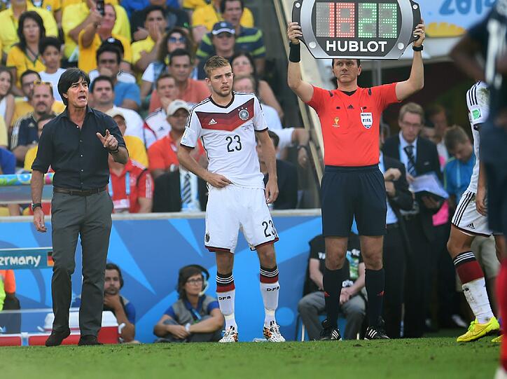 Christoph Kramer - keine Note - Zitterte (und feierte) auch noch mit.