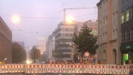 Hier an der Marsstraße war für Autofahrer erstmal Schluss.
