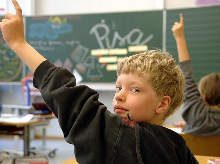 Zwischen den Bundesländern klafft ein großes Leistungsgefälle. 15-jährige sächsische Schüler haben gegenüber gleichaltrigen Jugendlichen aus Bremen einen Lernfortschritt von zwei Jahren.