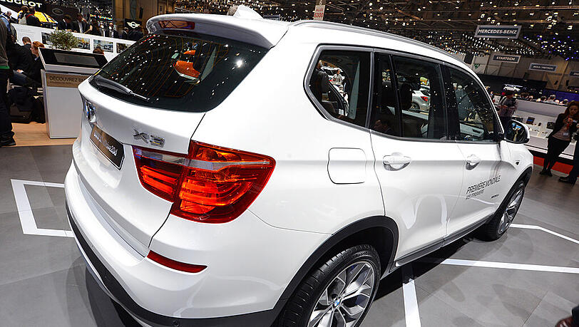 Keine weiße Weste? - Modell eines BMW X3. Keine weiße Weste? - Modell eines BMW X3.