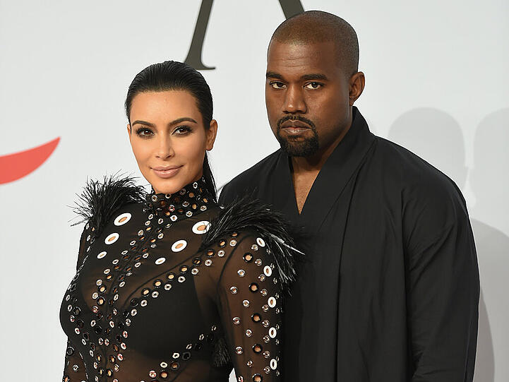 Kim Kardashian und Kanye West bei den 2015 CFDA Fashion Awards in New York