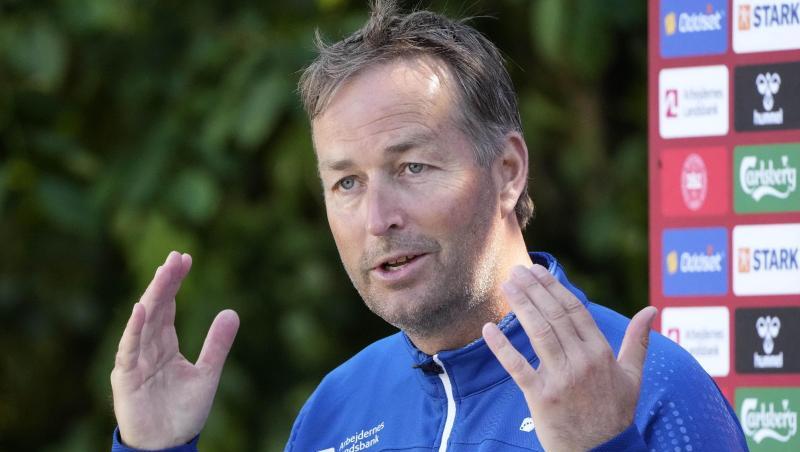 War in den letzten Tagen nicht nur als Trainer gefordert: Dänemark-Coach Kasper Hjulmand.