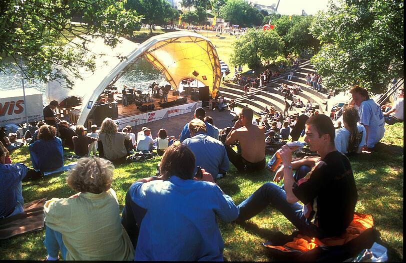 Rumhängen, die Sonne genießen und Musiker aus München und der Welt live erleben : Beim Theatron Pfingstfestival gibt&rsquo;s das alles kostenlos.