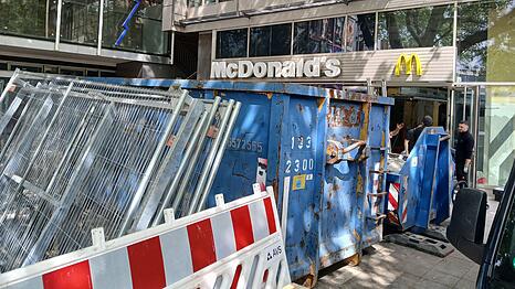 Die McDonald's-Filiale in der Goethestra&szlig;e wird derzeit modernisiert.