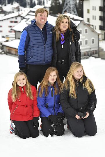 König Willem-Alexander, Königin Maxima und die drei Töchter Amalia, Alexia und Ariane