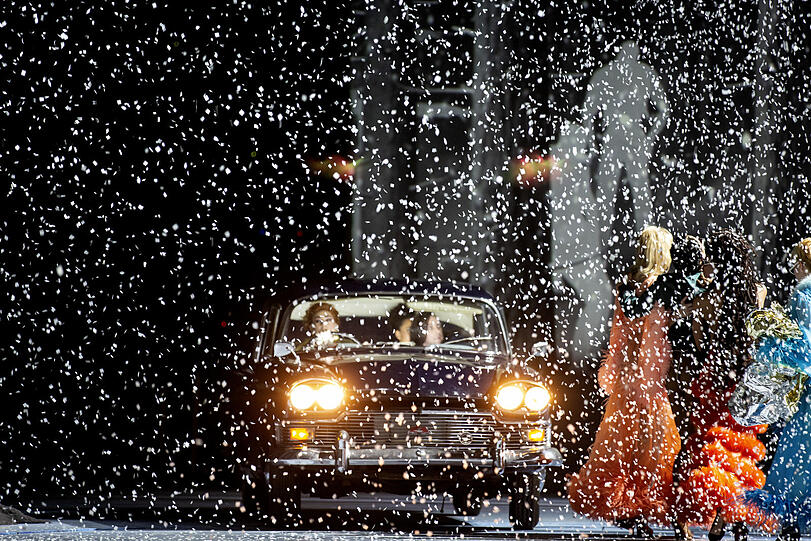 Im Winter der Gefühle: "Dido and Aeneas... Erwartung" im Nationaltheater