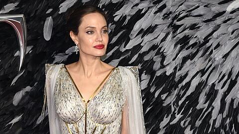 Seit ihrer Trennung von Brad Pitt sucht sich Angelina Jolie nach eigener Aussage vornehmlich kleinere Filmrollen aus.