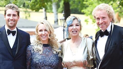 Da war alles noch gut: Thomas Gottschalk, Ehefrau Thea und Sohn Roman mit Freundin Melissa.