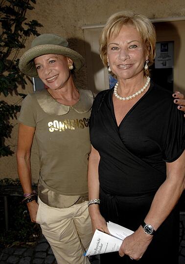 Enge Freundinnen: Barbara Herzsprung (l.) und Angela Wepper.