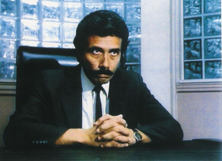 Er war der Chef von Crockett und Tubbs: Lt. Martin Castillo (Edward James Olmos) hielt mit seiner disziplinierten, fast stoischen Art die beiden impulsiven Ermittler im Zaum.