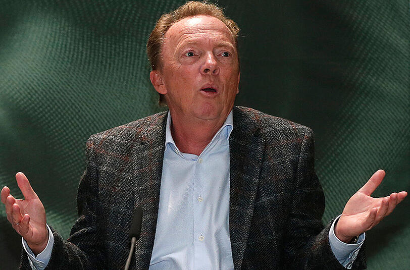 Soll Investor Hasan Ismaik besänftigen: Präsident Peter Cassalette.